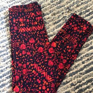 Lularoe One Size NWOT leggings.